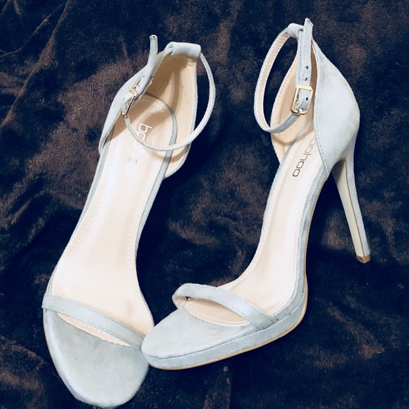 SOLD!! SEXY HEELS...NEW - Picture 3 of 5